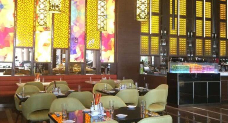Cafe sunway resort Jemput Makan!